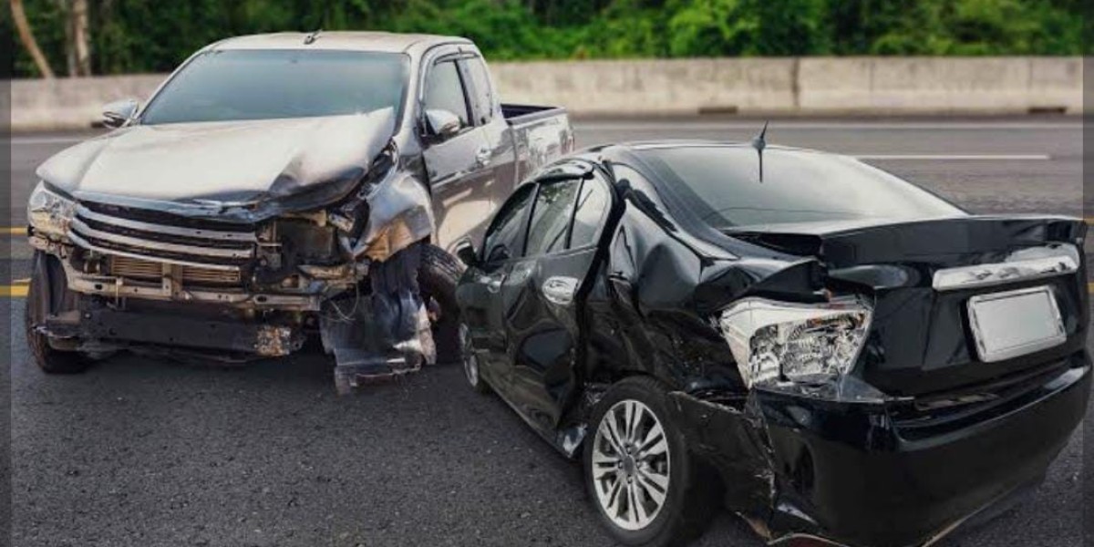 Get Cash for Junk Car Removal in Toronto: Quick, Easy & Profitable