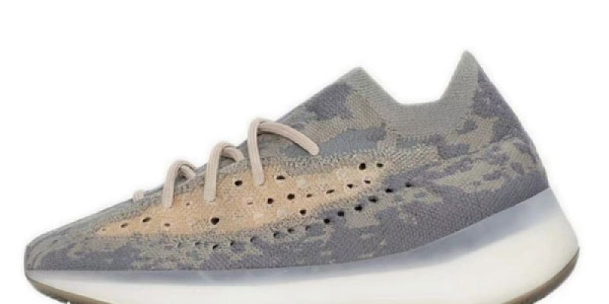 椰子鞋家族新勢力：從Yeezy Foam Runner到380 Mist的潮流演進