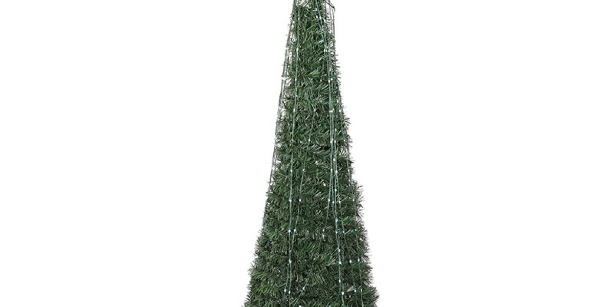 The Technology and Craftsmanship Behind Artificial Tree Production