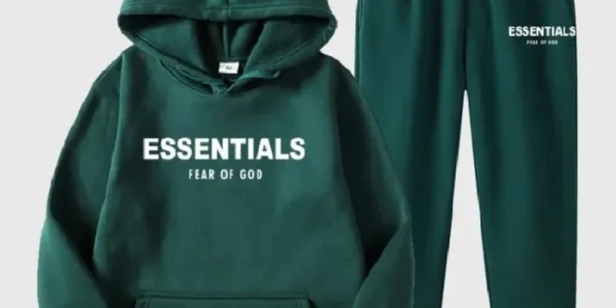 The Rise of Essentials Sweatpants in Modern Streetwear