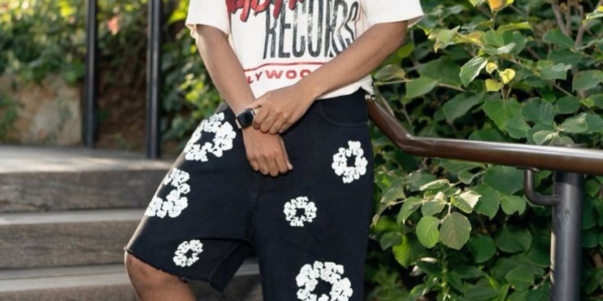 Summer Fits: Hellstar Shorts Drop