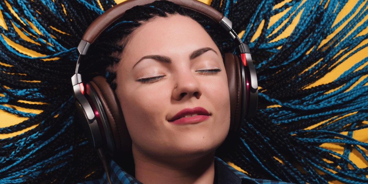 Headphones Price Explained In Less Than 140 Characters