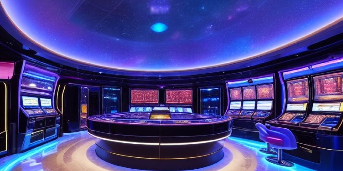 Smash Fun at Royal Reels online.