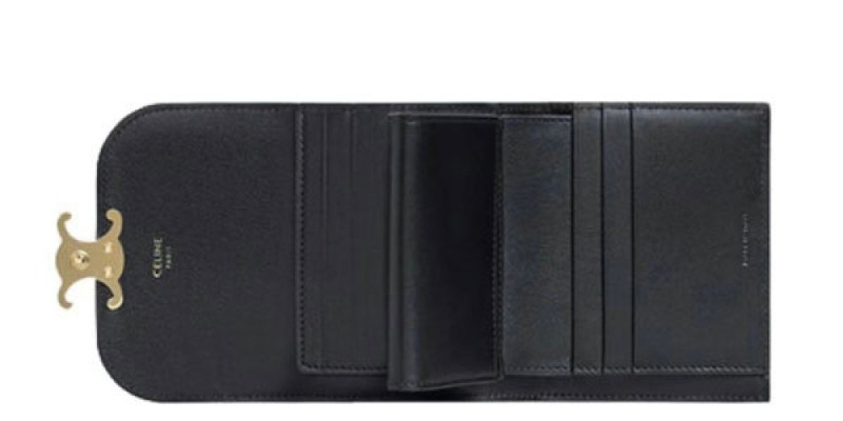 celine 皮夾推薦：短夾、長夾到鏈帶皮夾一次看懂必買亮點